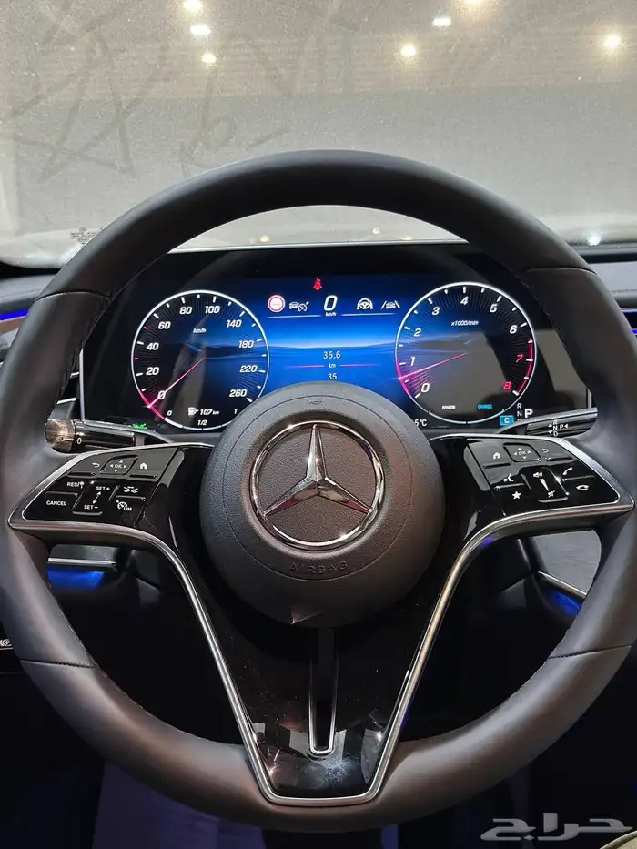 مرسيدس E200 2025 اصفار . رصد الفخامة 25