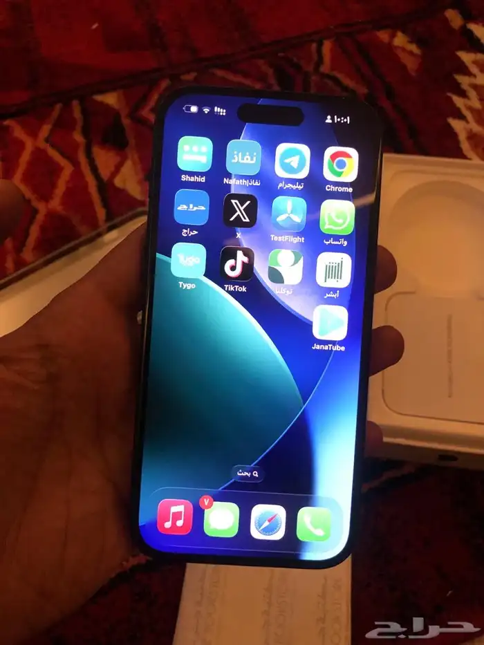 ايفون 15 عادي 3