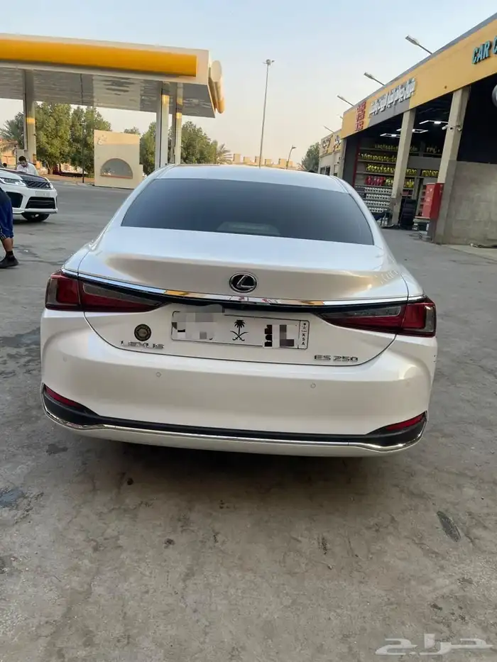 لكزس 250 فئة AA موديل 2023 0