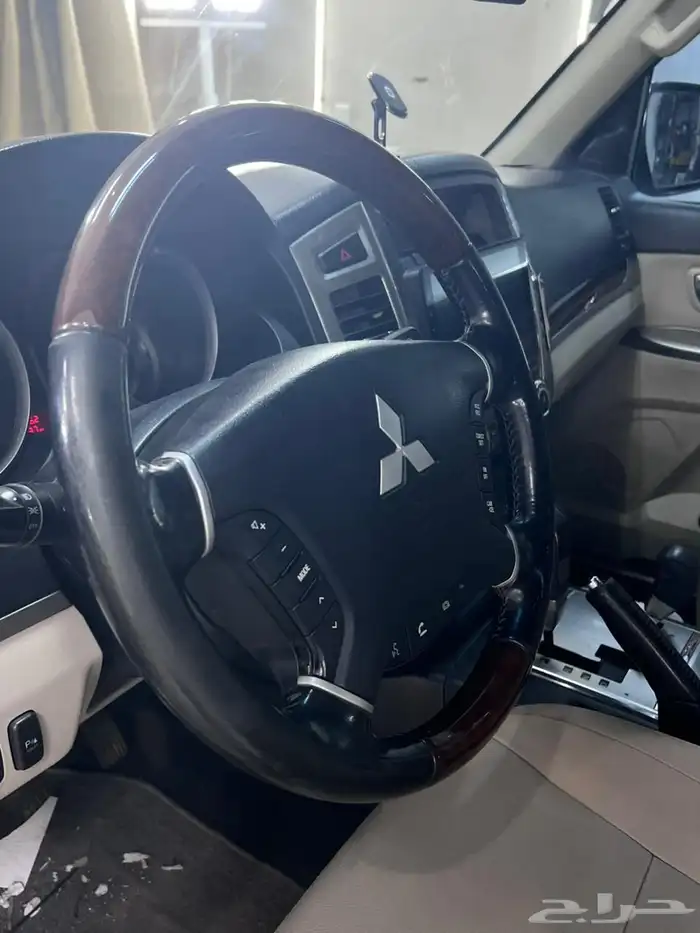 ميتسوبيشي باجيرو 2018 13