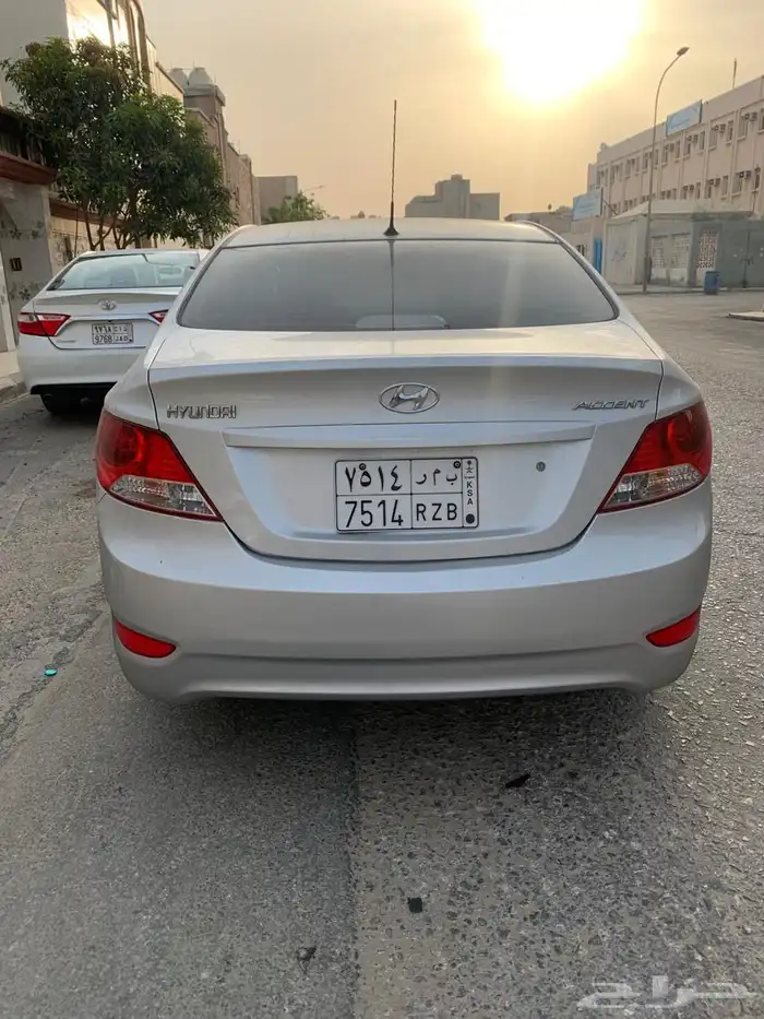 هيونداي أكسنت 2012 0