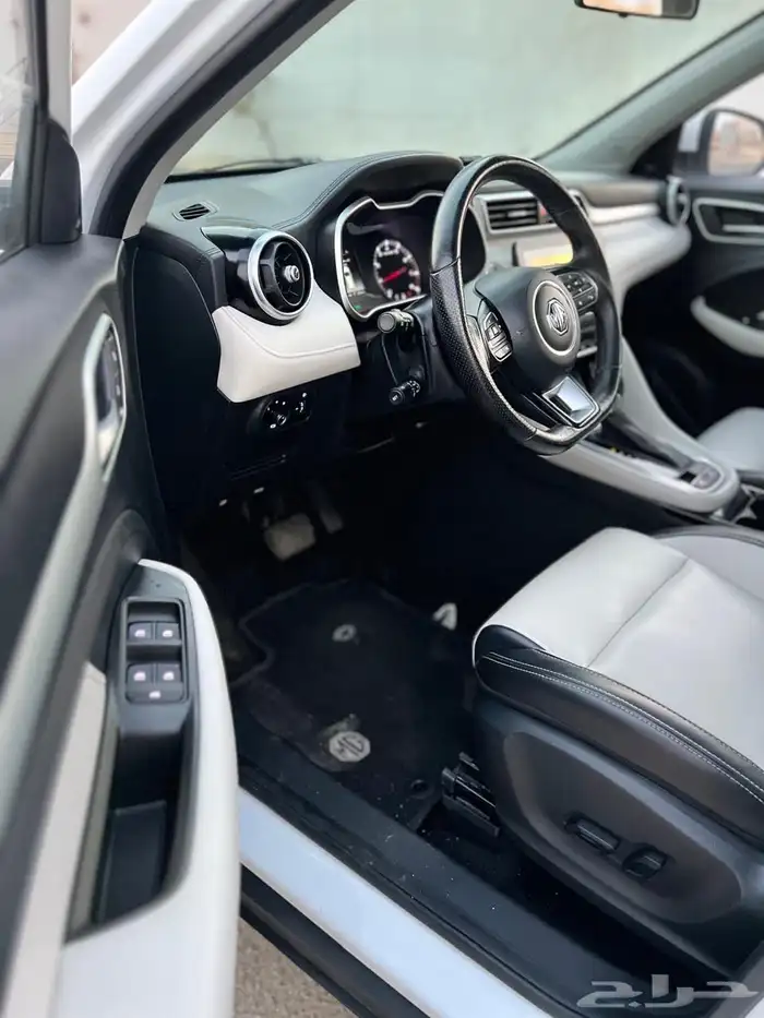 سيارة للبيع 19