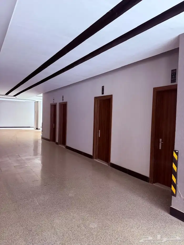 شقة روف 6 غرف بحي المروة للايجار 2