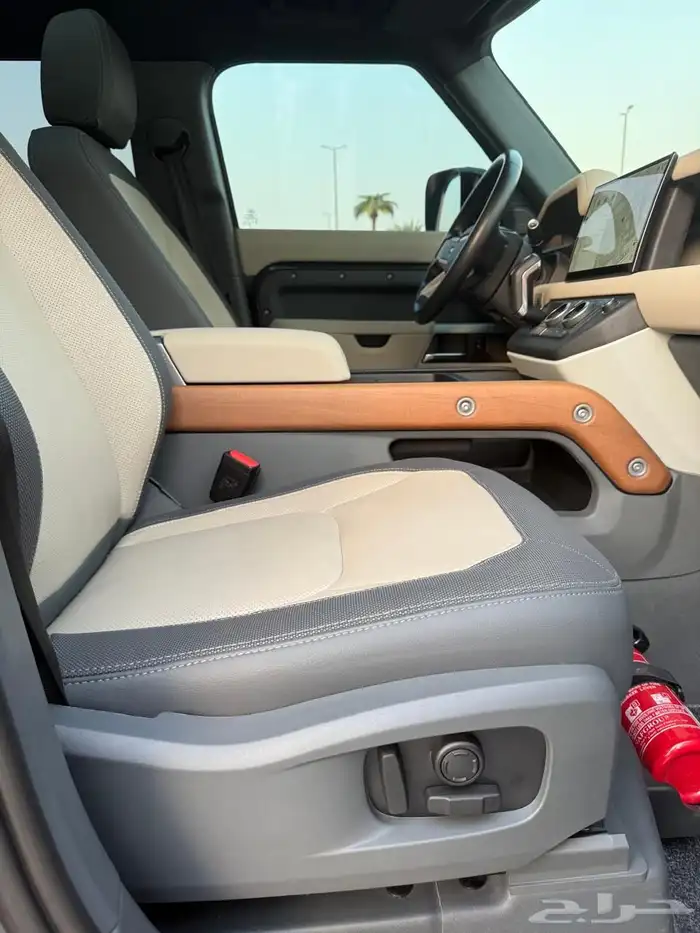 ديفندر 2023 اكس داينمك بحالة الوكالة ماشي 22 الف عالضمان 35