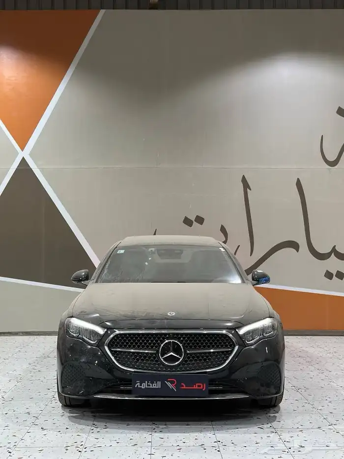 مرسيدس E200 2025 اصفار . رصد الفخامة 3