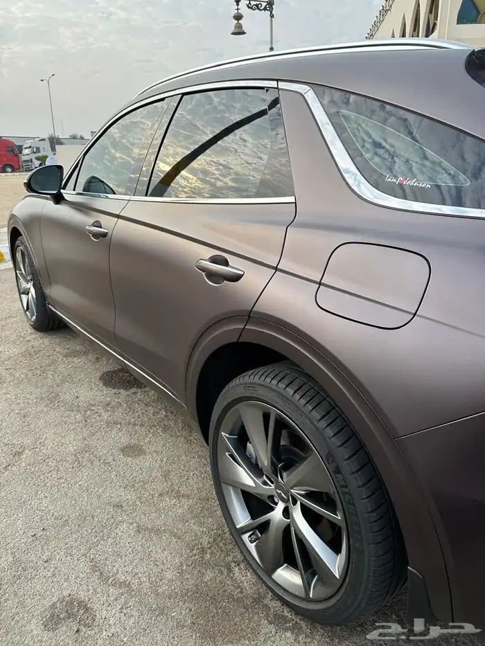 جنسس GV70 موديل 2024 2