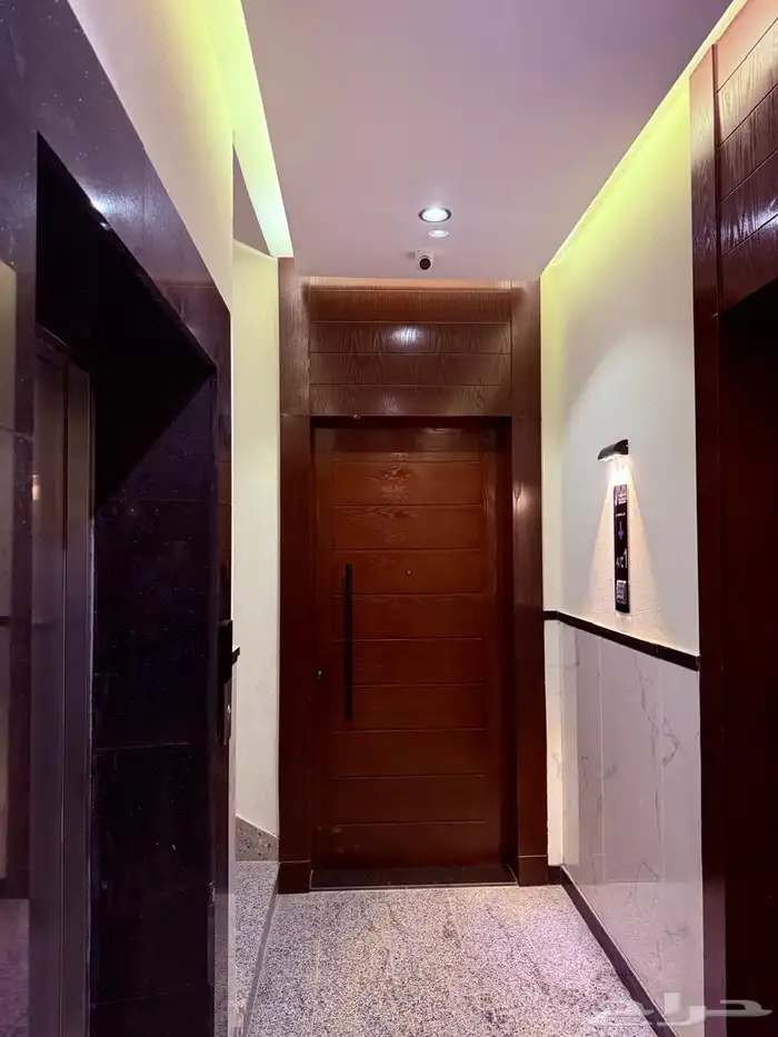 شقة روف 6 غرف بحي المروة للايجار 8