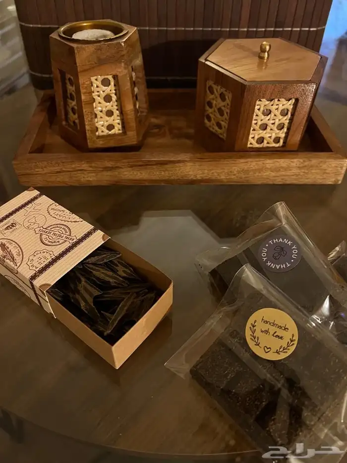 عود تايقر وبخور 10