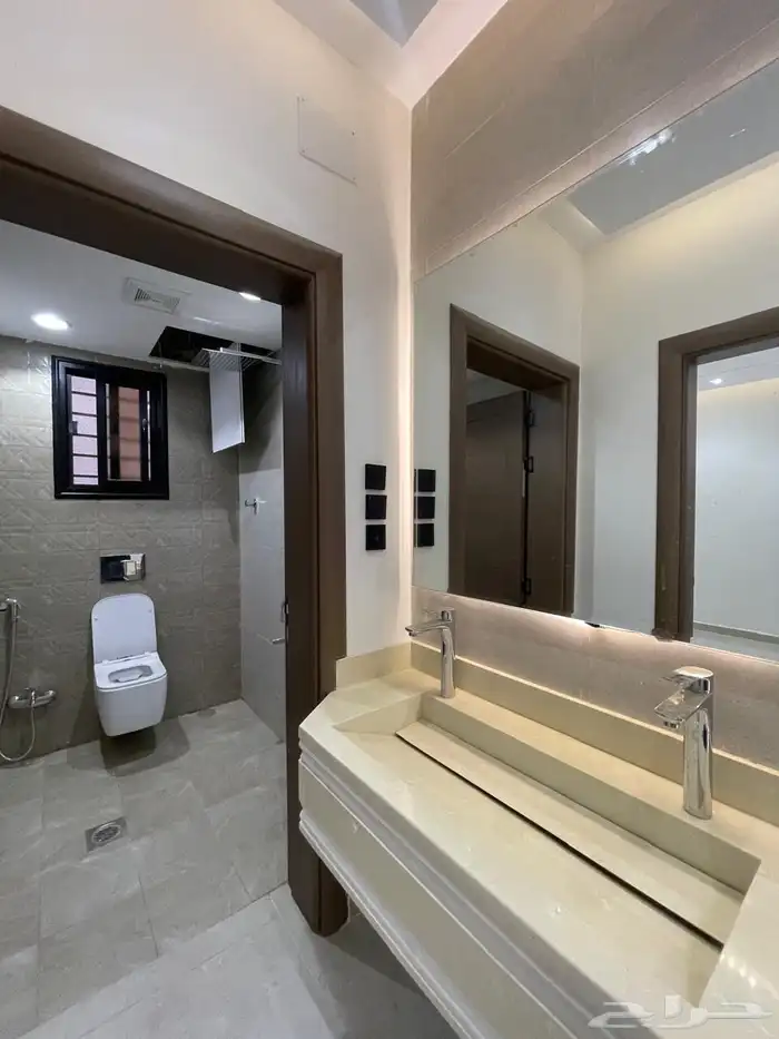 للبيع شقق علويه نظام أدوار بالمحاله ابها 500 ألف ريال 8