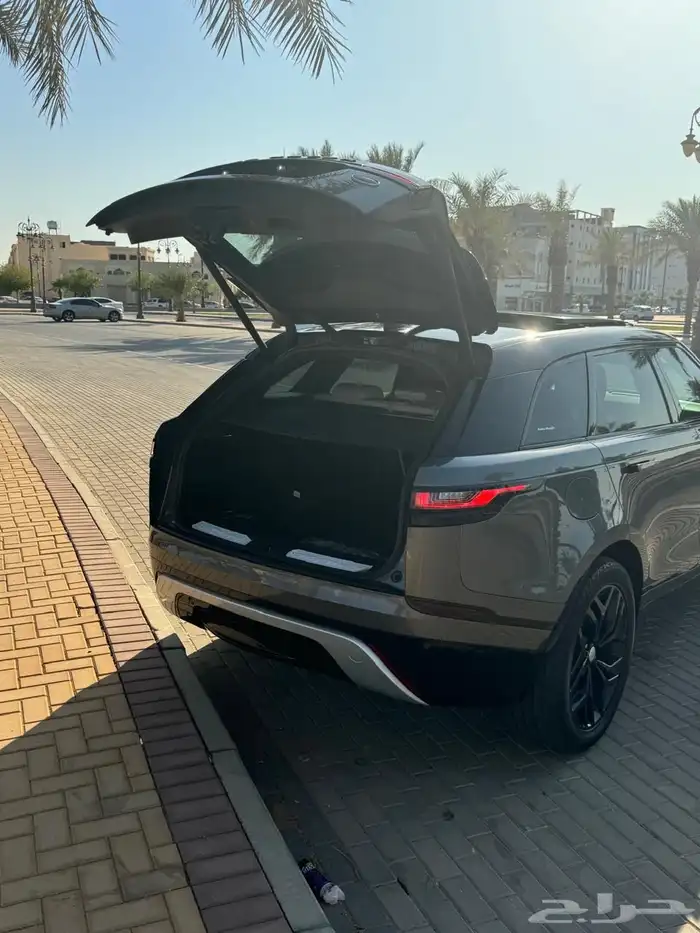 رنج روفر فيلار 3