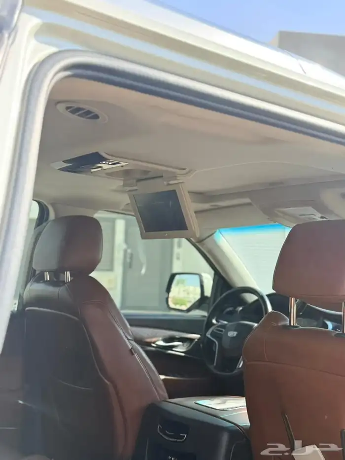 كاديلاك اسكاليد 5