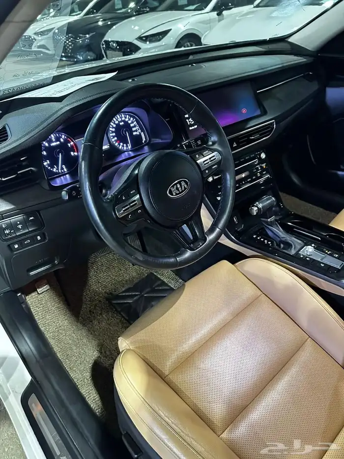 كيا كادينزا ابيض 2020 بنزين بطاقة جمركية وارد كوريا 8