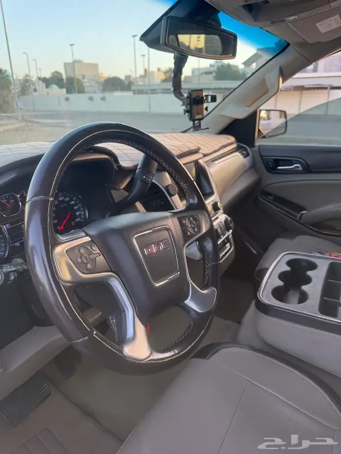 جمس يوكن XL اسود للبيع 6