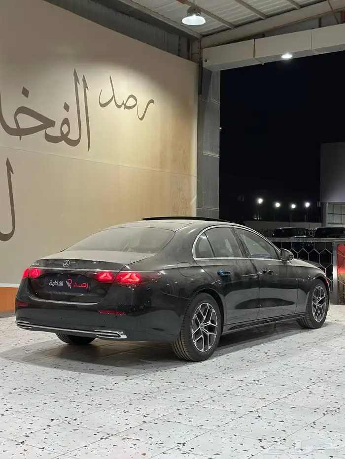 مرسيدس E200 2025 اصفار . رصد الفخامة 12