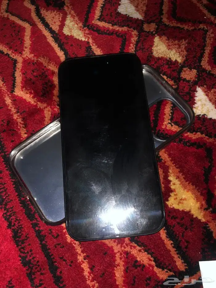 ايفون 15 عادي 4