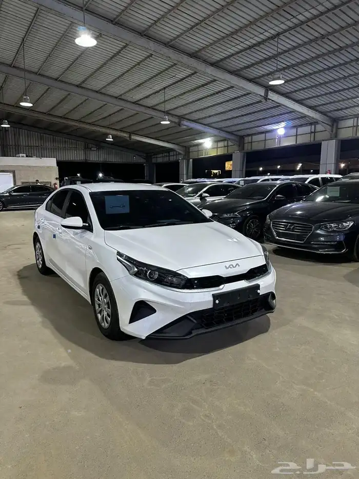 كيا K3 ابيض 2022 بنزين وارد كوريا 3