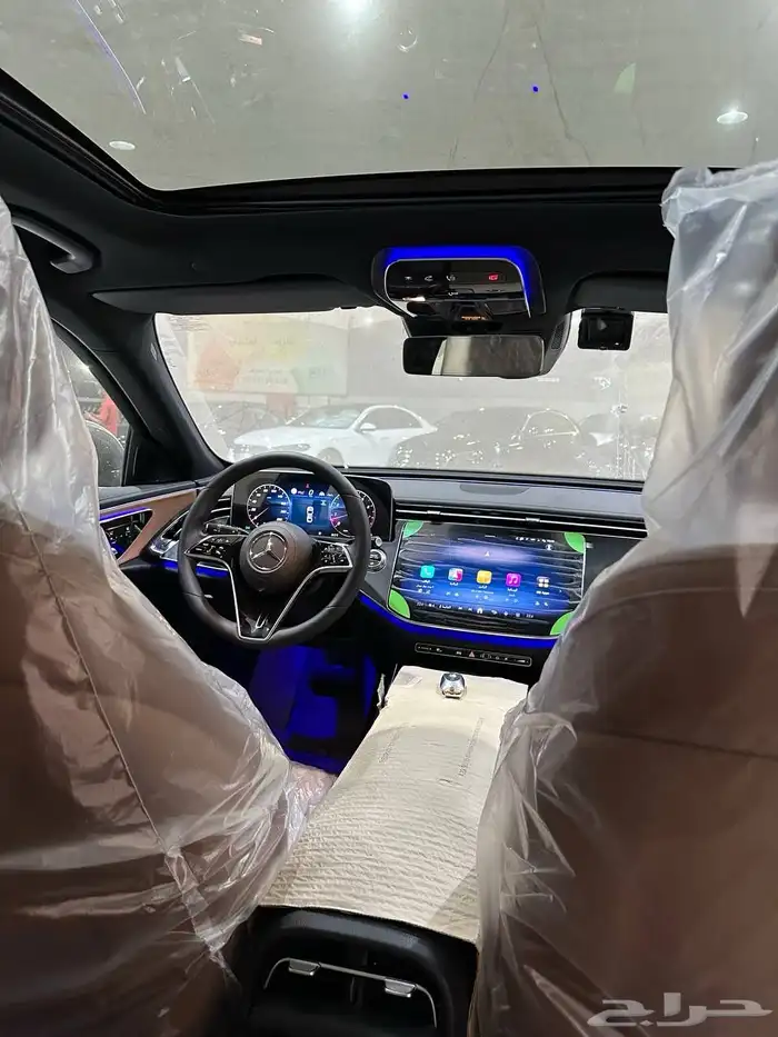 مرسيدس E200 2025 اصفار . رصد الفخامة 32