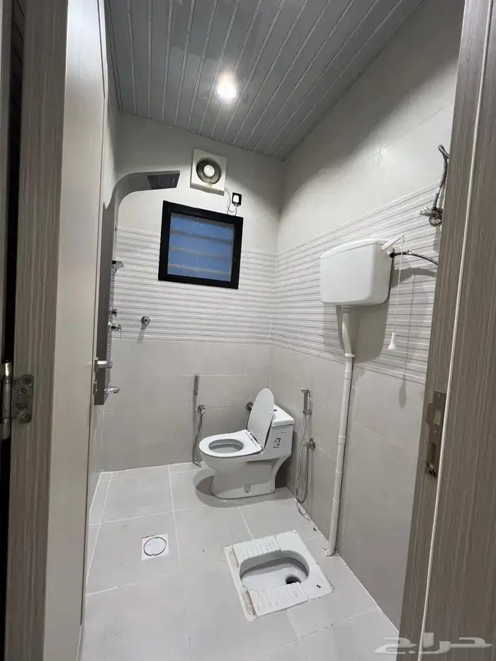 للبيع ارواف بنظام فلل بمخطط 9 بسطح مستقل 12