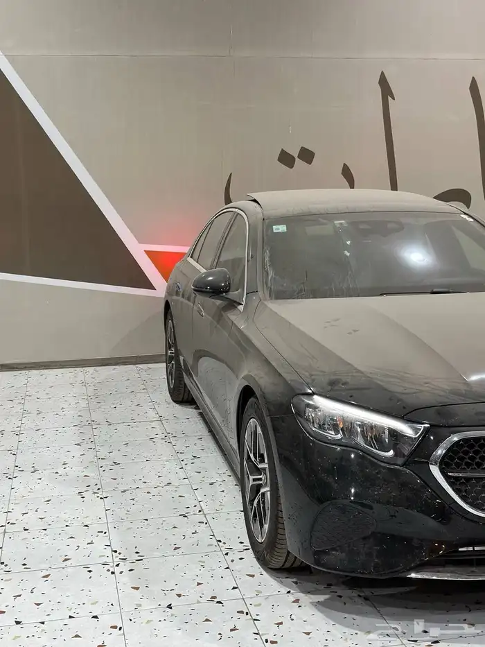 مرسيدس E200 2025 اصفار . رصد الفخامة 9