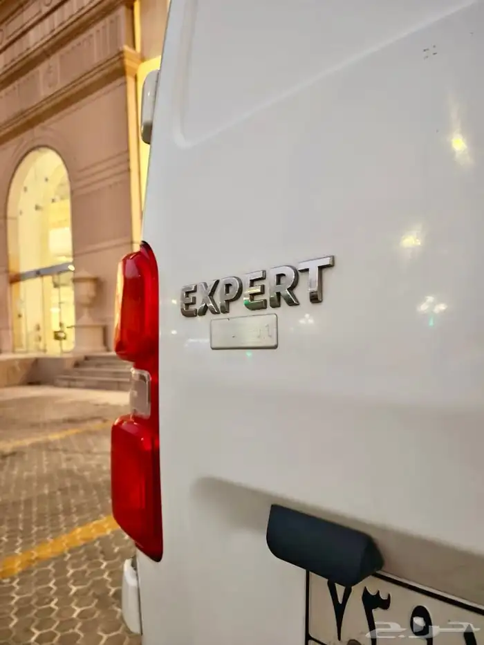 باص فان بيجو ديزل بضاعه 2018 كاش او اقساط 22