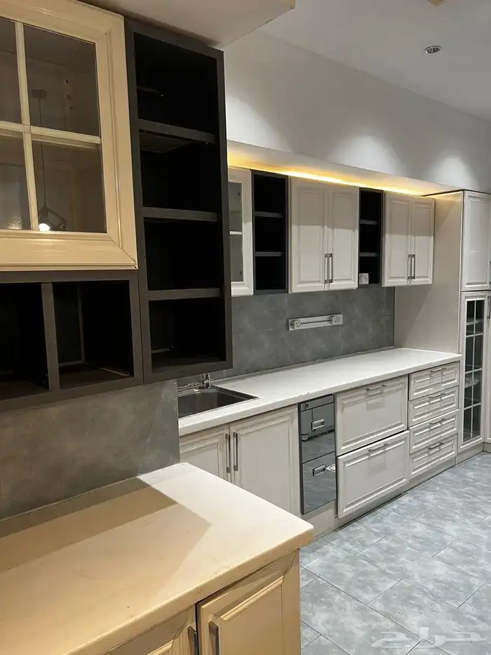 شقة ارضيه للبيع الدمام حي احد مساحة 181 م 2