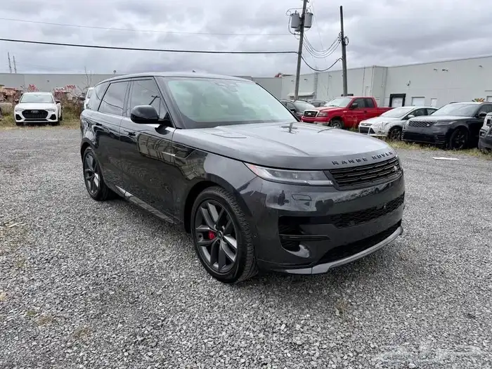 للبيع رانج روفر سبورت HSE موديل 2024 الوان مميز وسعر خرافي 2