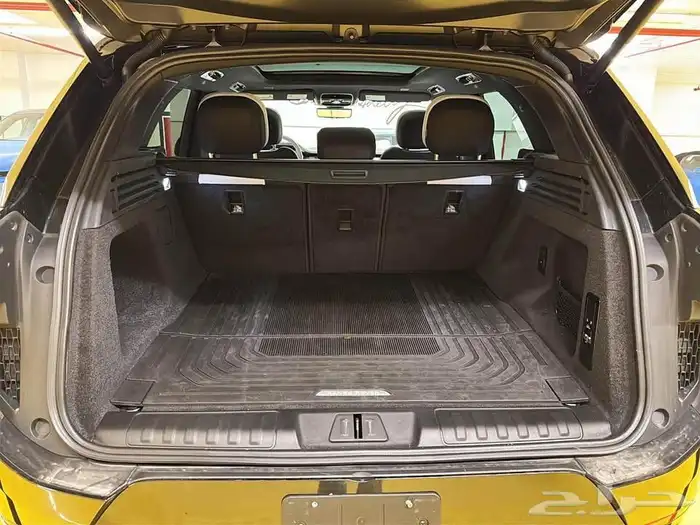 2024 رنج روفر سبورت 3