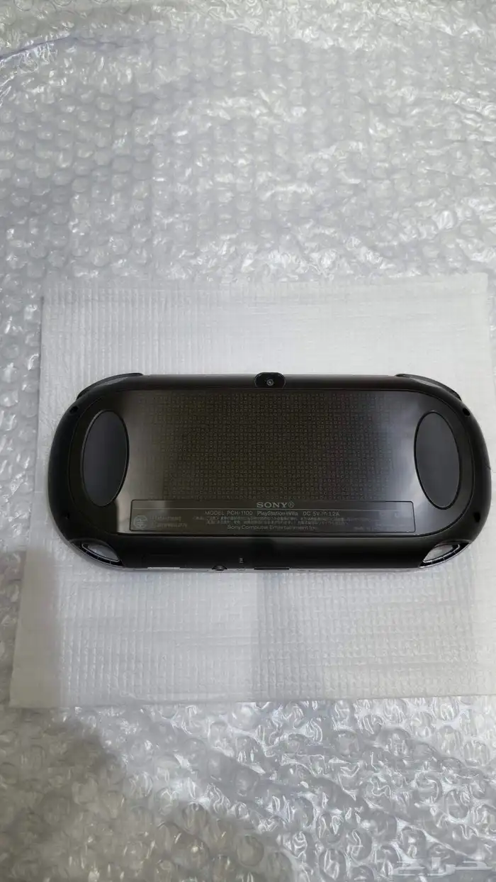 جهاز PS Vita نسخة OLED اليابانية بالكرتون مع الالعاب 6