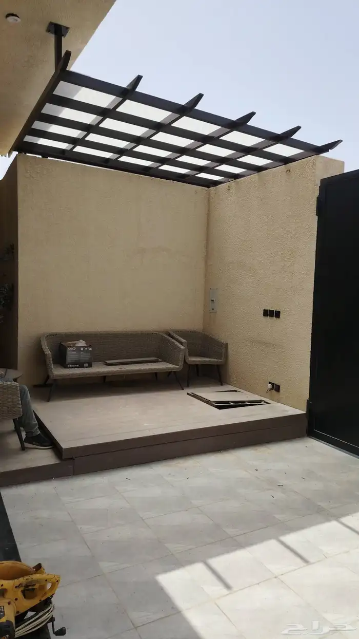 مظلات وتكسيات جداريه 6