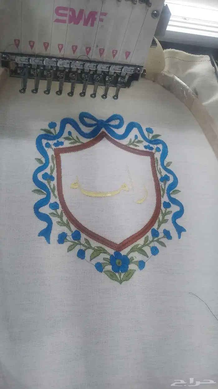 تصاميم وتطريز حسب الطلب 2