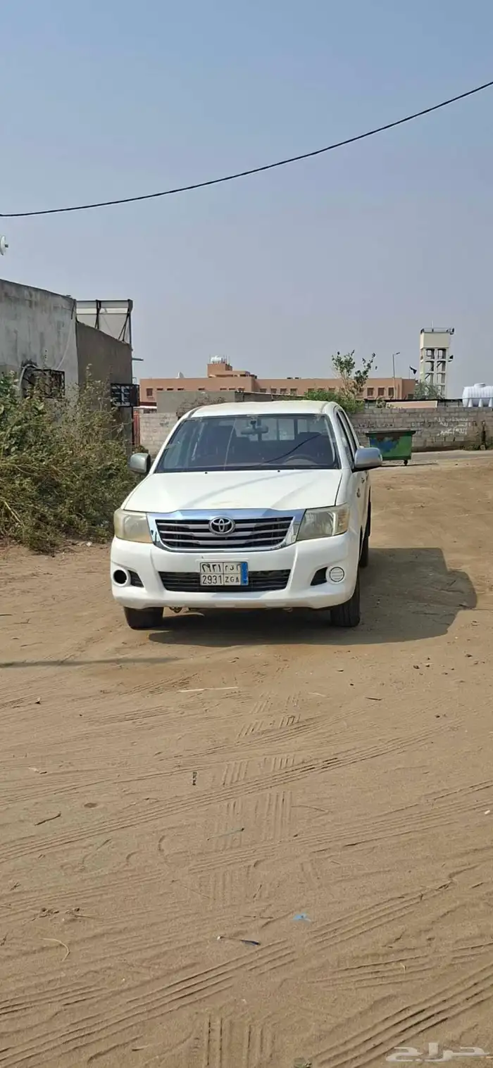 تويوتا هايلوكس 2012 للبيع او للبدل المناسب 0