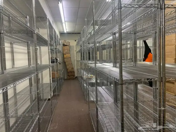 يوجد لدينا جميع انواع الرفوف سوبر ماركت محلات تجاريه 1