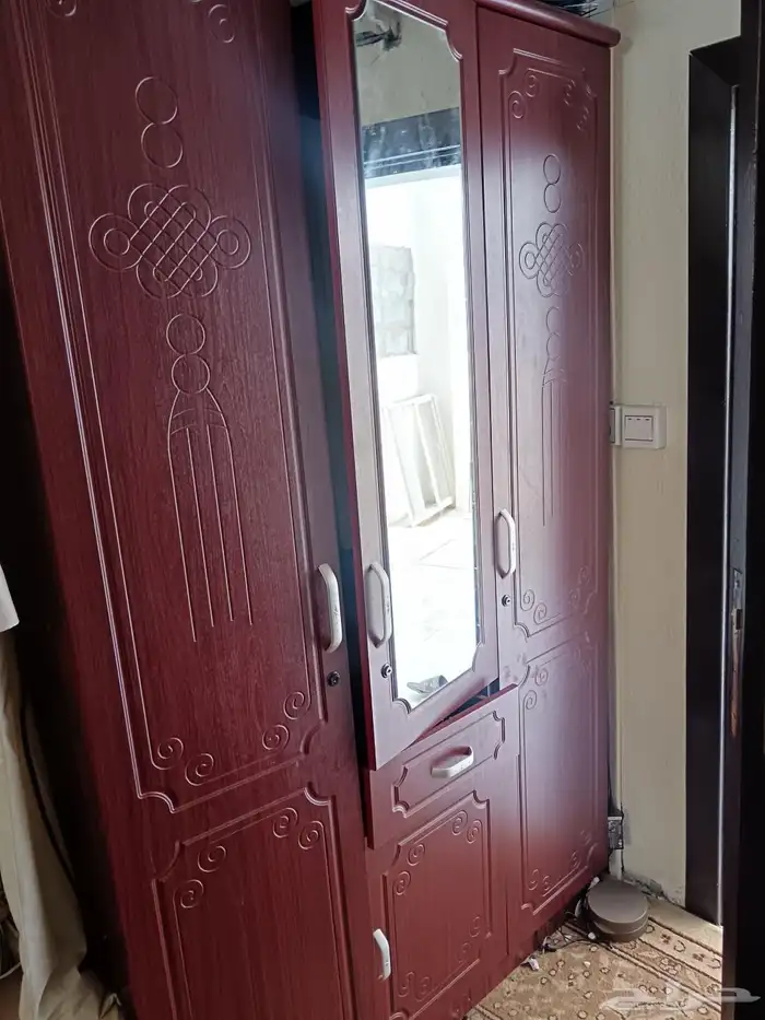 دولاب ملابس 0