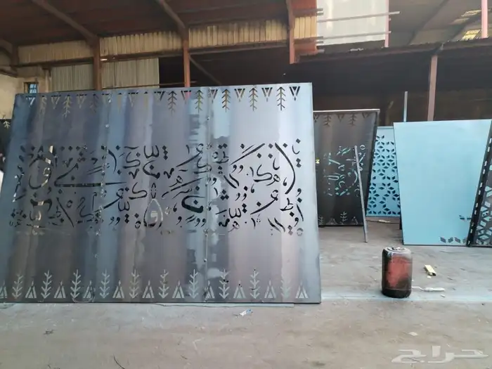 تجهيز وتركيب غرف الكهرباء المولدات واغطيه مكيفات مع الزخارف 0