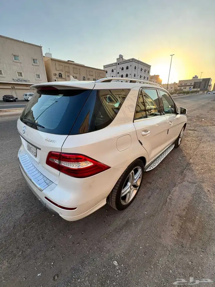 مارسيدس ML500 4