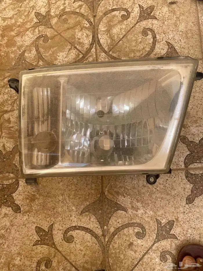 للبيع قطع غيار متنوعه لبعض سيارات 3