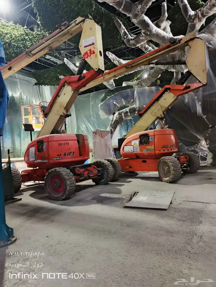 إيجار مان لفت سيزر لفت رافعة شوكية تلي هندر كرينات بوبكات 0