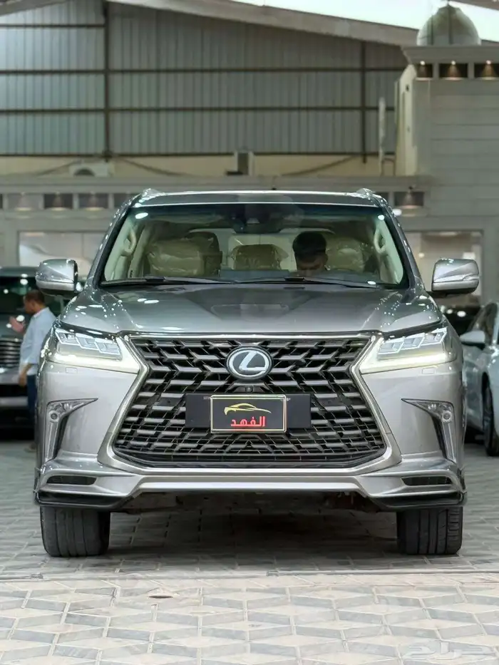 لكزس - 2018 - LX570 - معدل - 2021 - فل كامل 3
