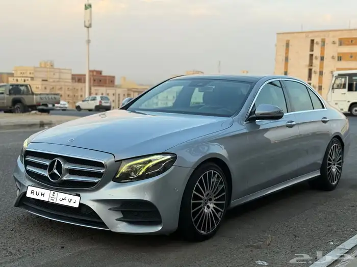 مرسيدس E300 موديل 2017 0