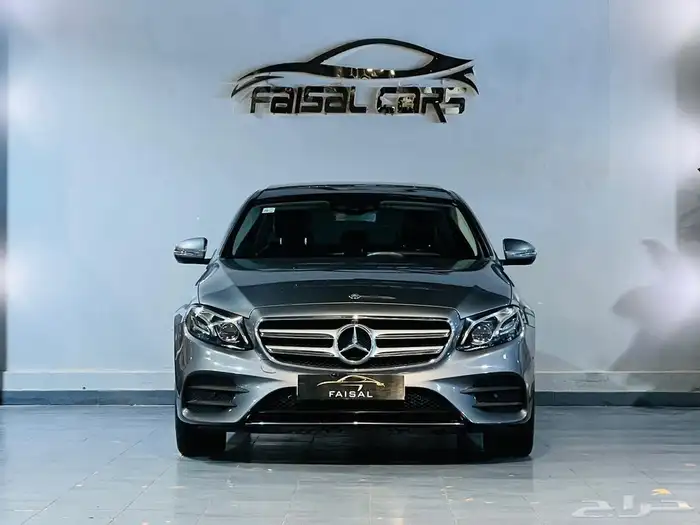 مرسيدس 2019 E300 نظيف وبحاله ممتازه 5