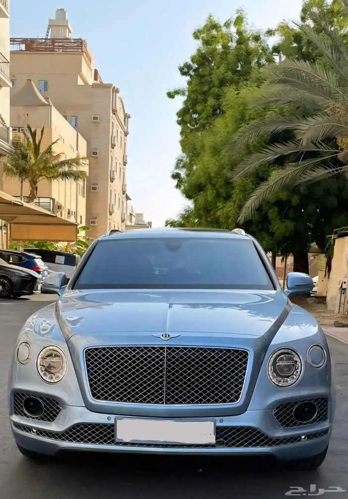 بنتلي بنتيجا 2017 0