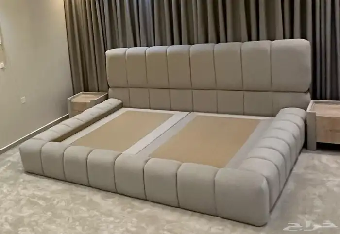 سرير نوم أمريكي وتسريحة 1