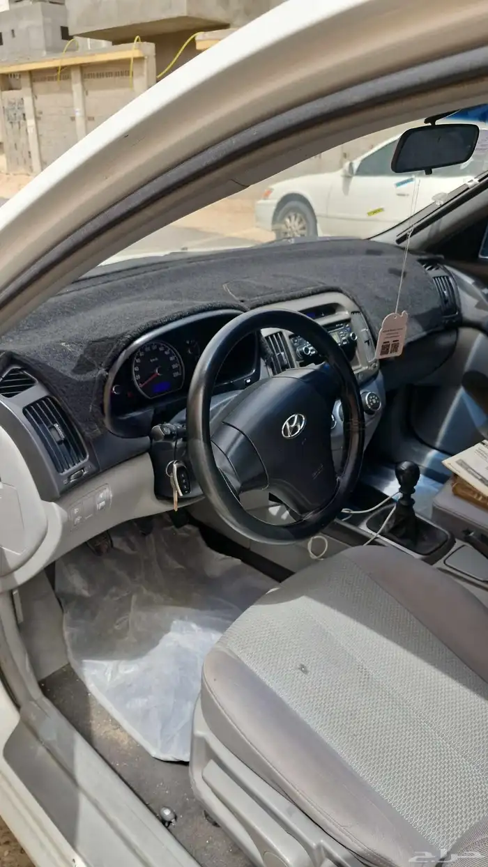للبيع النترا 8