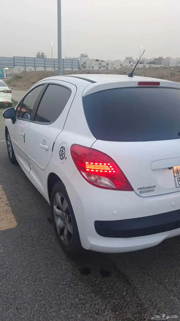 بيجو 207 موديل 2012 4