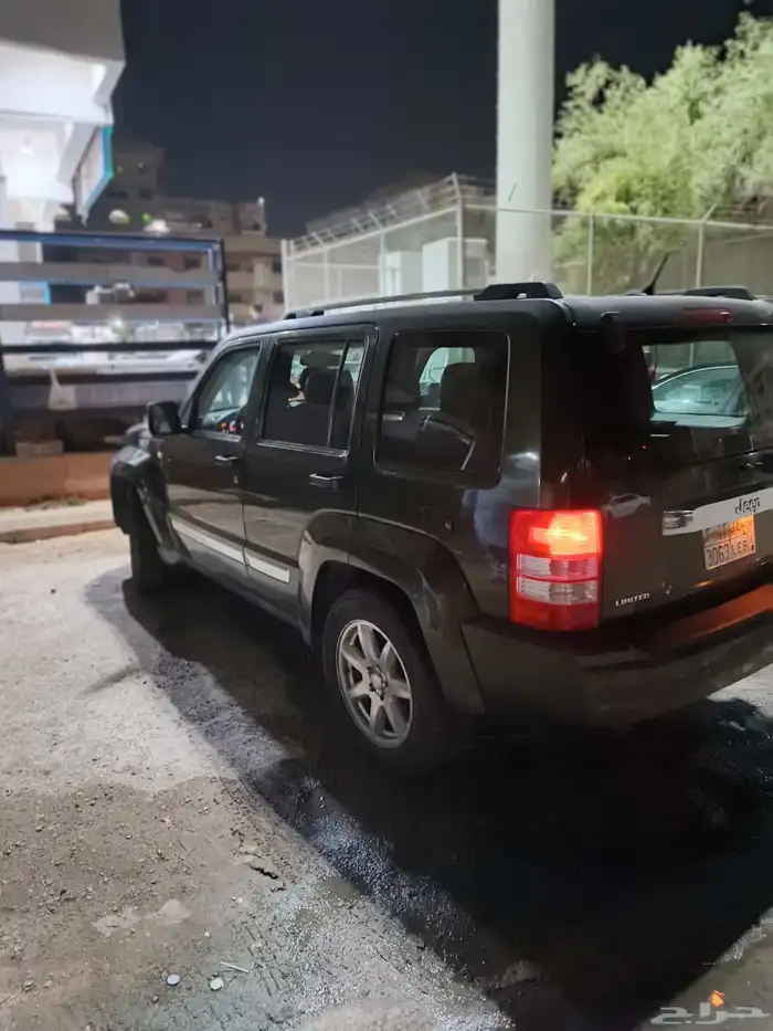 jeep Cherokee 2011 3