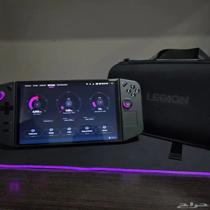 جهاز العاب محمول Lenovo Legion Go 7