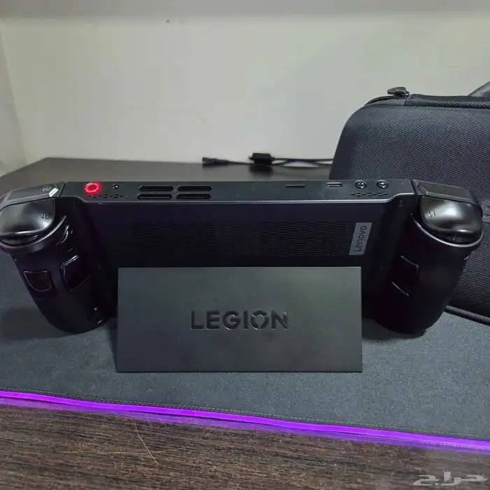 جهاز العاب محمول Lenovo Legion Go 5