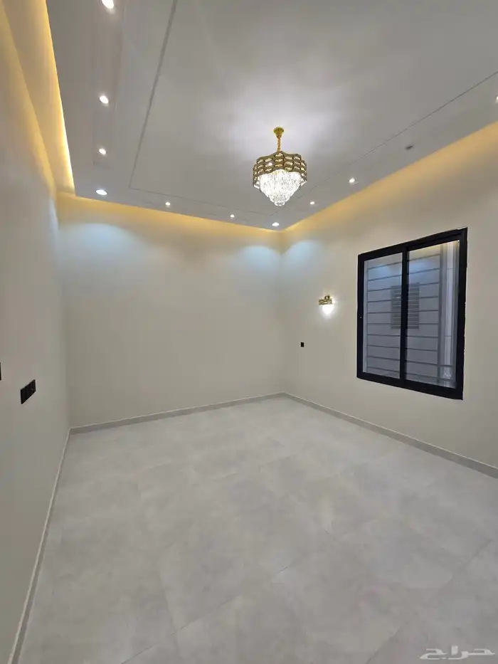 للبيع شقق بحوش ومدخل سياره وملحق ومشب نار بالسطح 28