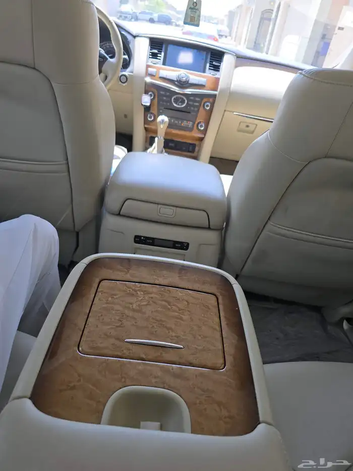 انفينيتى QX80 2014 مخزن 8