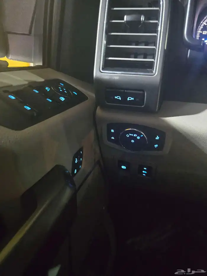 فورد f150 اعلى فئة ليمتد عداد 23الف 5